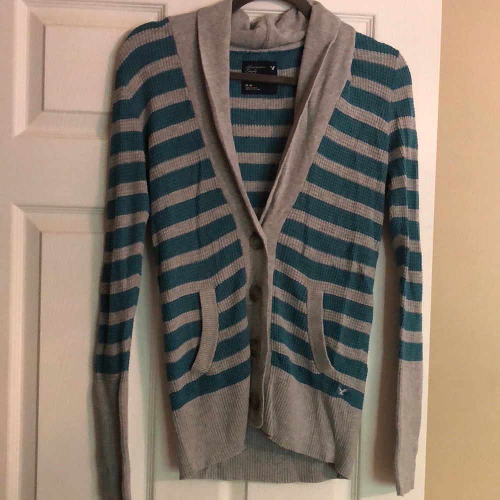 American Eagle sweater